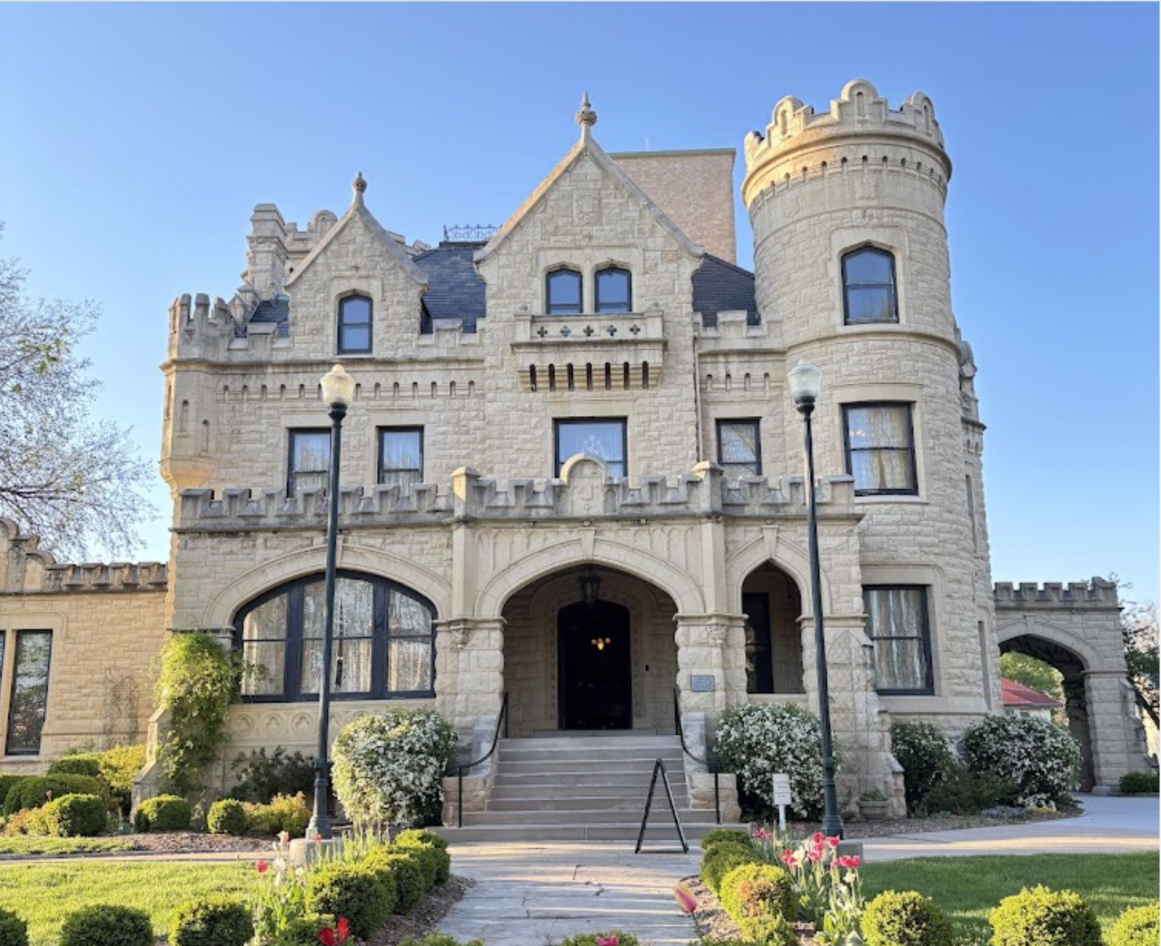 photo of Joslyn Castle building